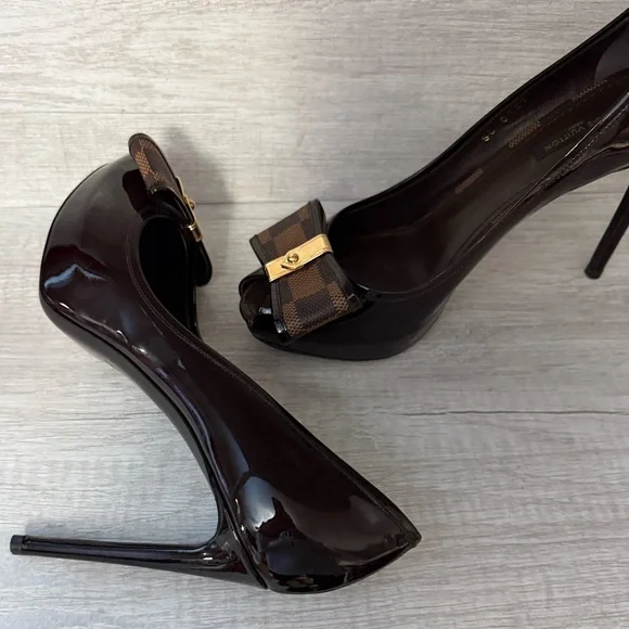 Louis Vuitton Valentine Damier Ebene Brown Patent Leather Peep-Toe Heels 38.5 - Picture 7 of 15